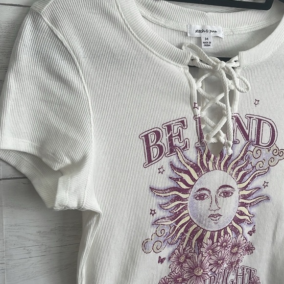 Stitch & Pine Cut Out Be Kind Sun Shine Bright Top l SIZE M - Picture 6 of 9
